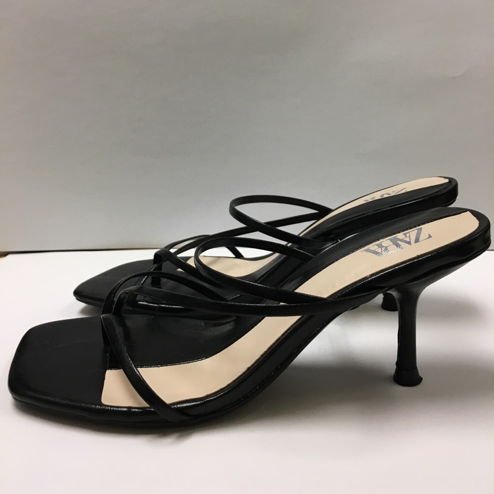 ZARA Sandal, Size 37 / US 6.5 , Heels 3”